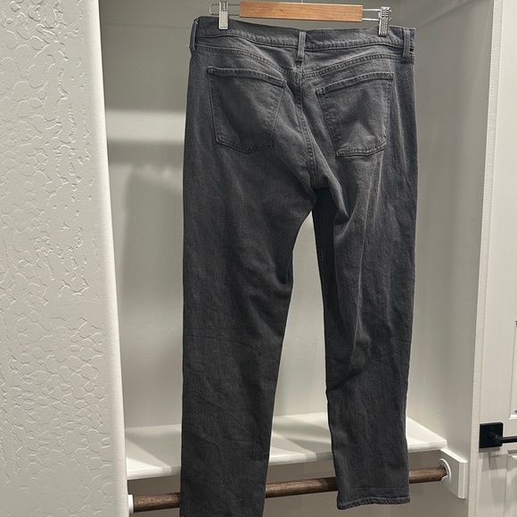 Old Navy Women’s Dark Gray Boyfriend Jeans - Picture 3 of 6